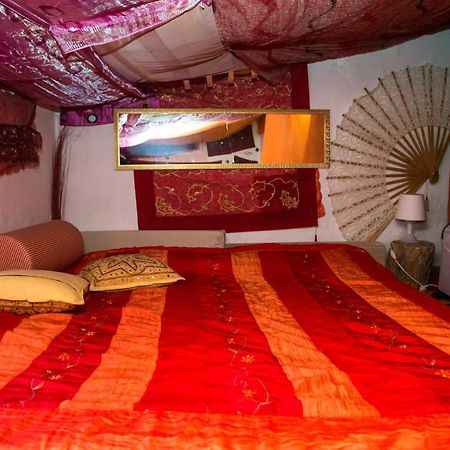 Casa Vacanze Il Girasole Caltagirone Luaran gambar