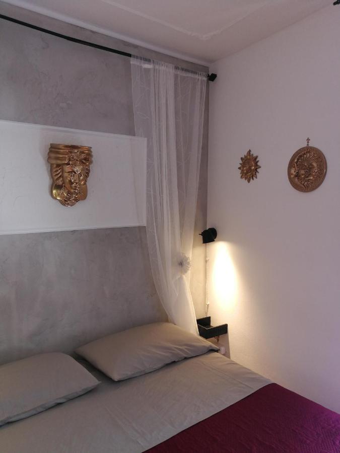 Casa Vacanze Il Girasole Caltagirone Luaran gambar