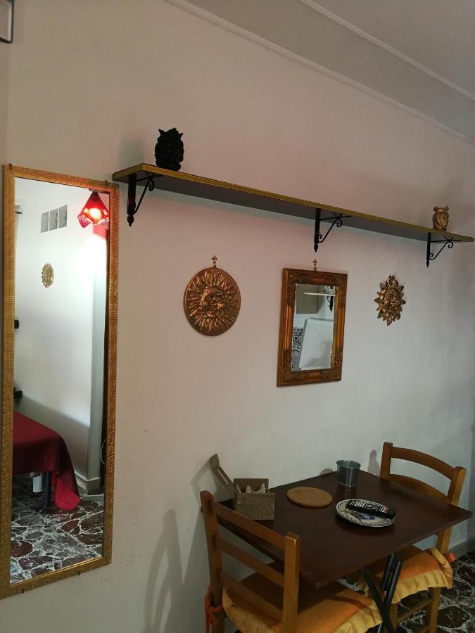Casa Vacanze Il Girasole Caltagirone Luaran gambar